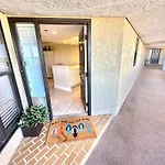 4048 Beachside One
