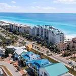 At Last 100\' To Beach Access Close To Shops