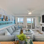 Holiday Surf And Racquet Unit 202