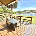 5191 Beachwalk