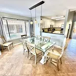 5191 Beachwalk