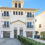 Villa Royale