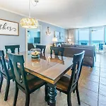 Shoreline Towers 3073