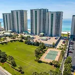 Silver Beach Towers W302