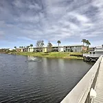 Cozy Destin Condo With Pool Access Walk To Beach!