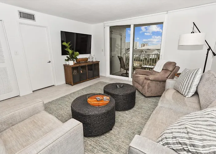 Dolphin Point 404A- By Holiday Isle Properties
