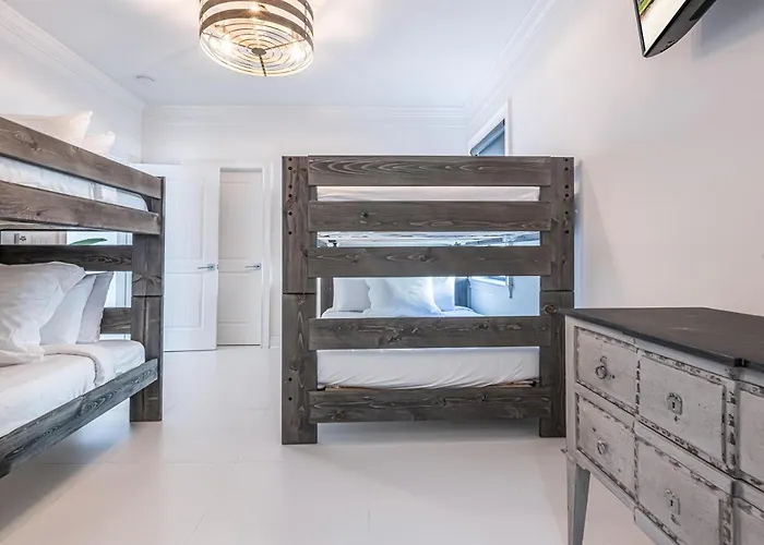 Villa Lago 1922 - Madis Jule - 4Br 4Ba