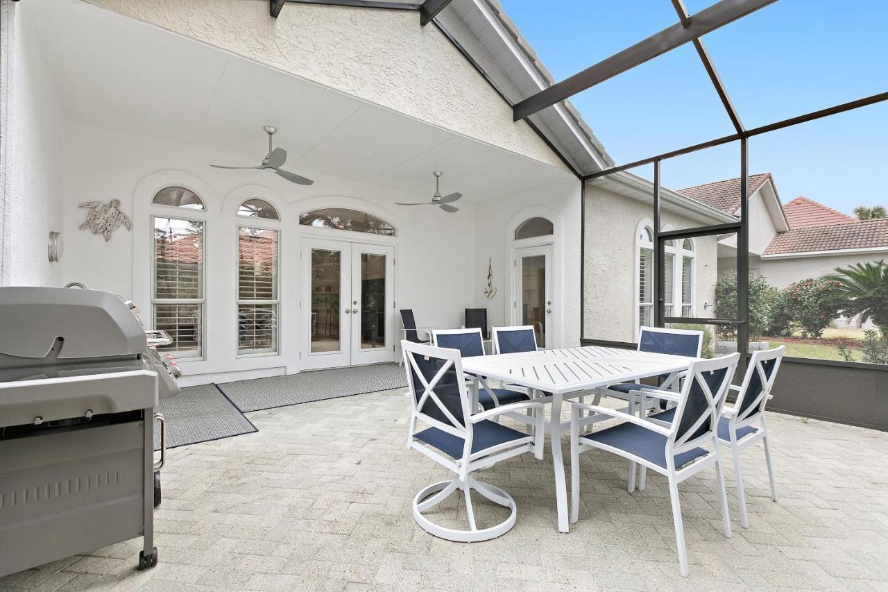 Cay La Vie Holiday home