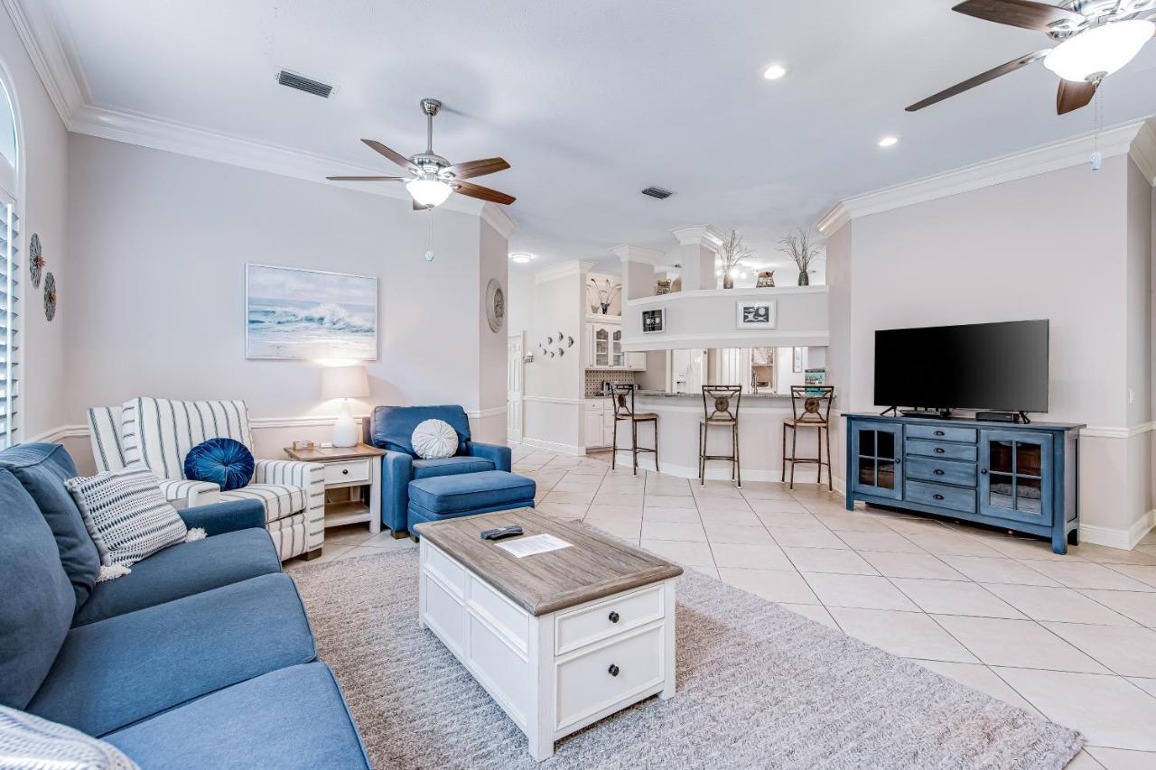 Cay La Vie Holiday home *