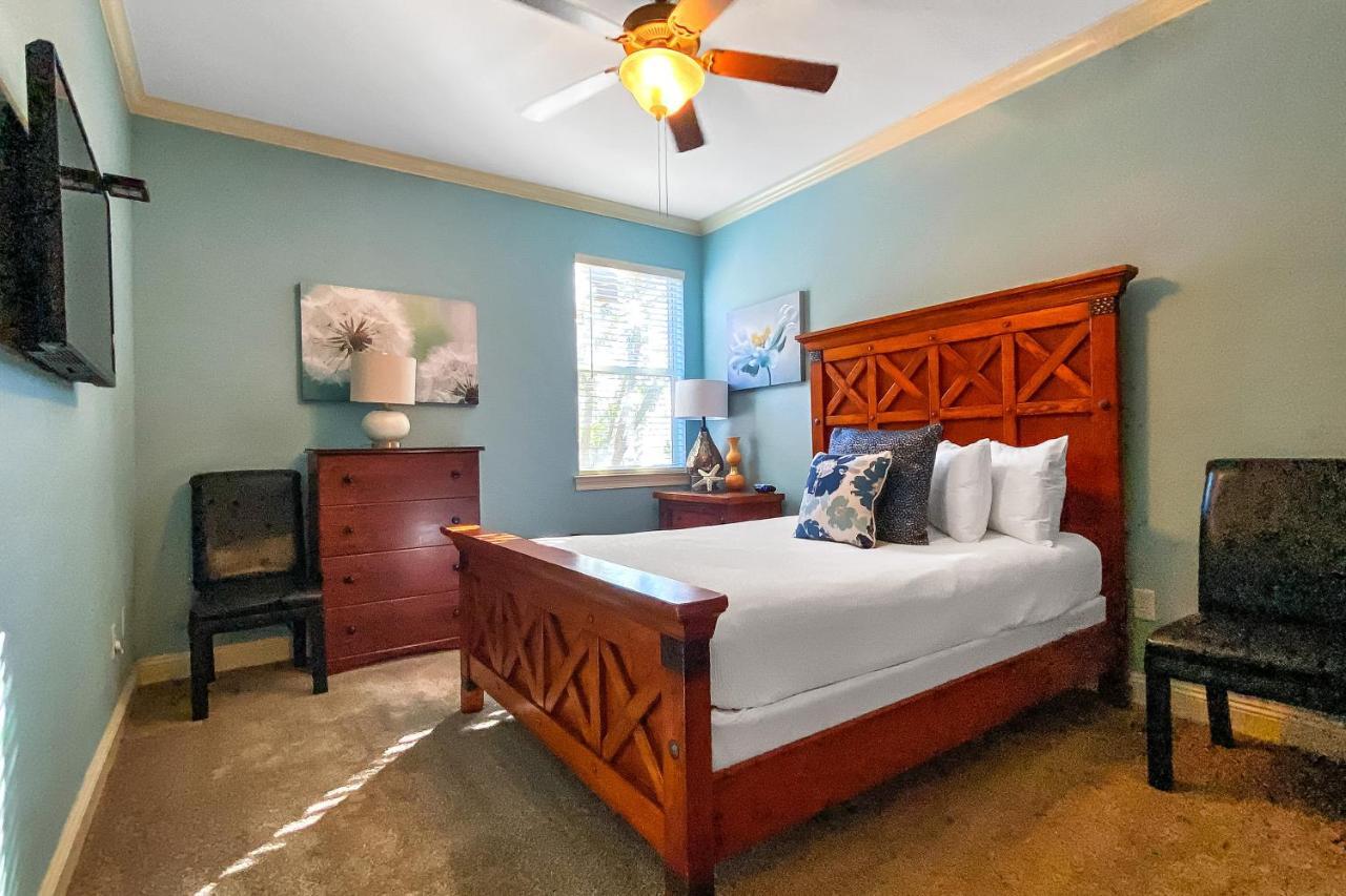 Villages Of Crystal Beach: Osprey Landing Holiday home *