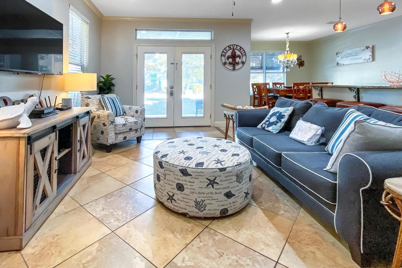 Villages Of Crystal Beach: Osprey Landing