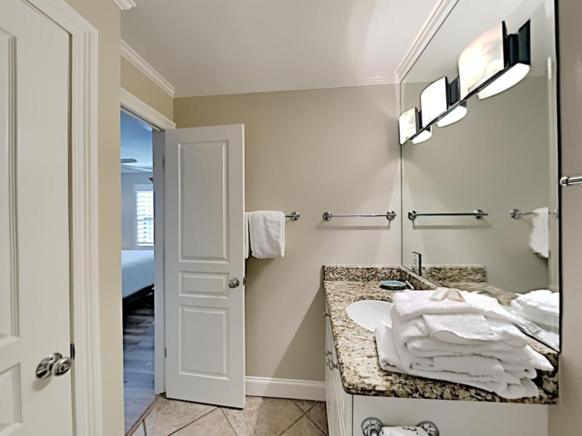 Apartment Emerald Dunes #405