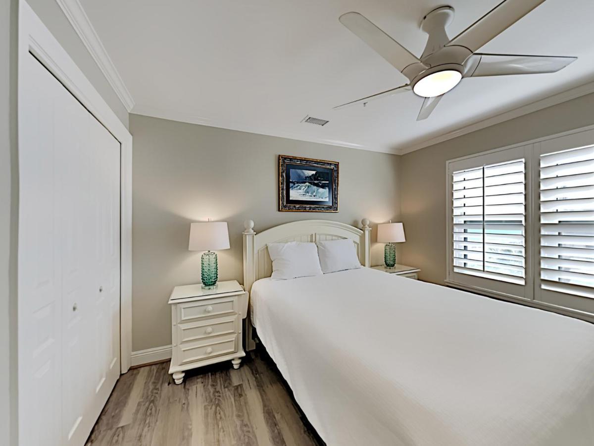 Emerald Dunes #405 Apartment