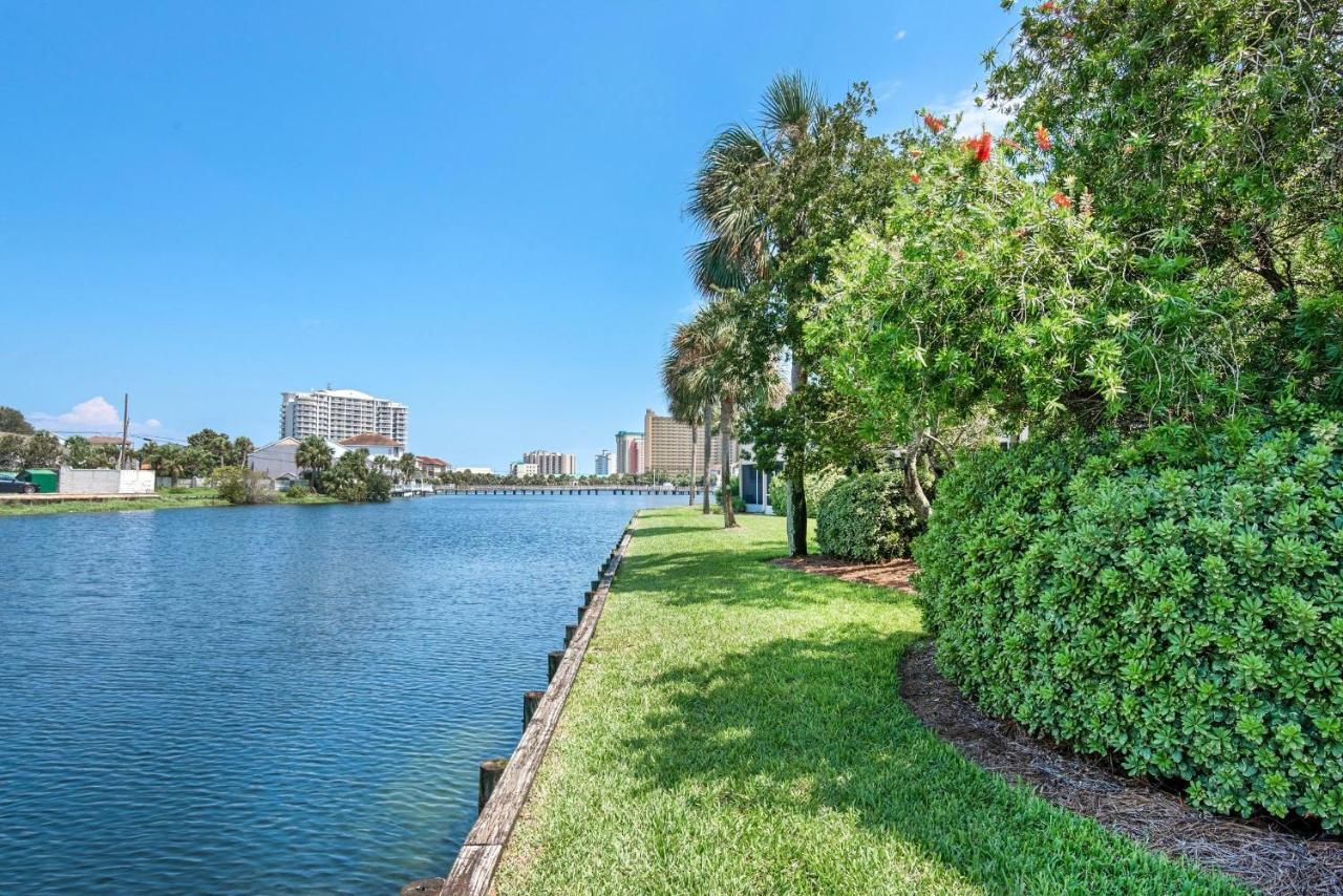 Apartment Shoreline Towers Townhouse 4-1 *