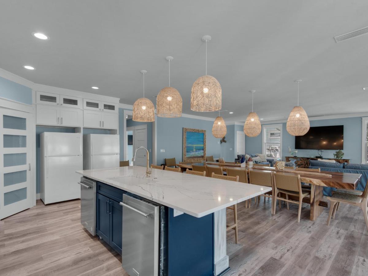 Starboard Side By Newman-dailey Holiday home