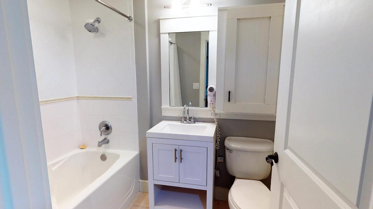 Holiday home Pilot House 229