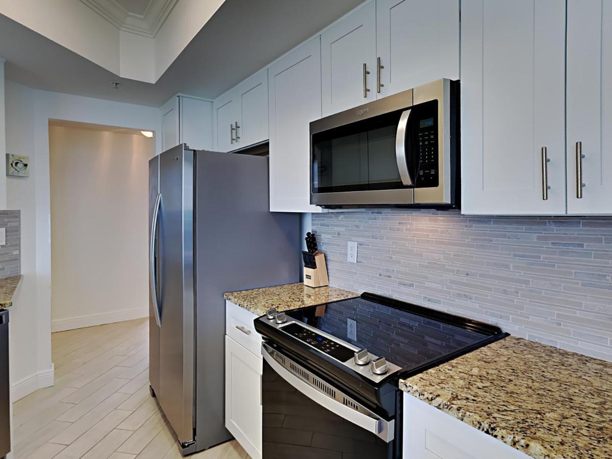 Silver Towers 1404w Apartment *