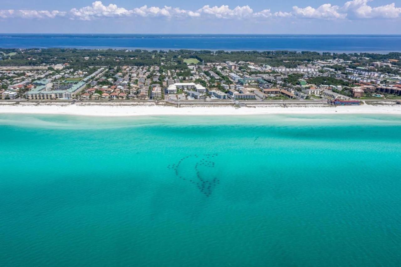 Sandprints B11- Breakaway Bliss Holiday home Destin