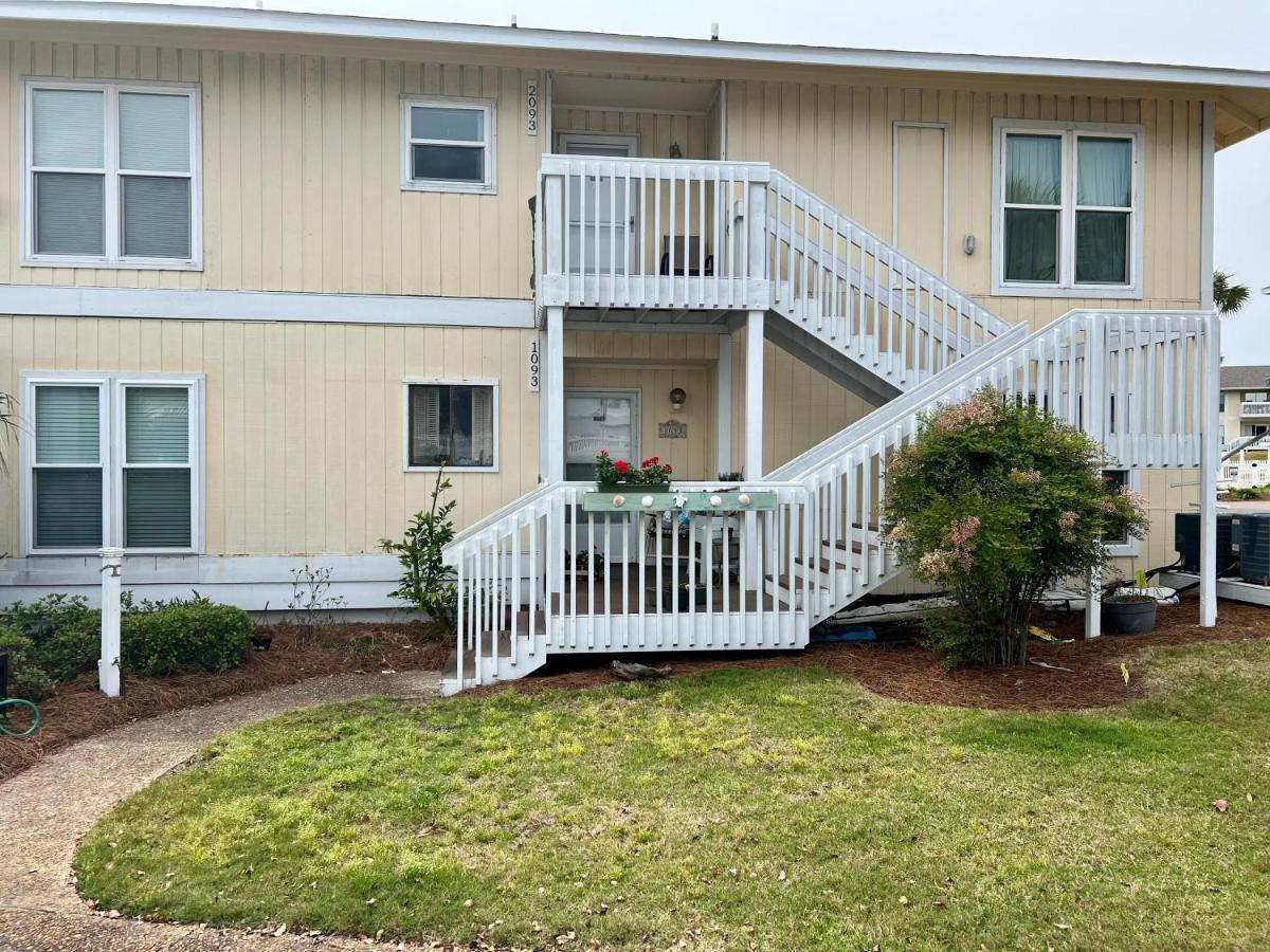 Sandpiper Cove 2093 * Destin