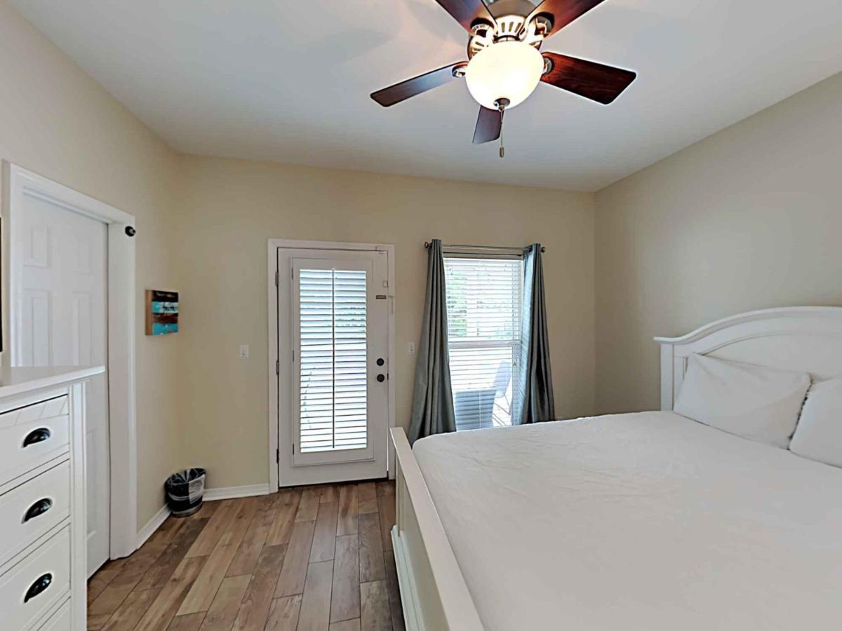 Holiday home Ocean Breeze *