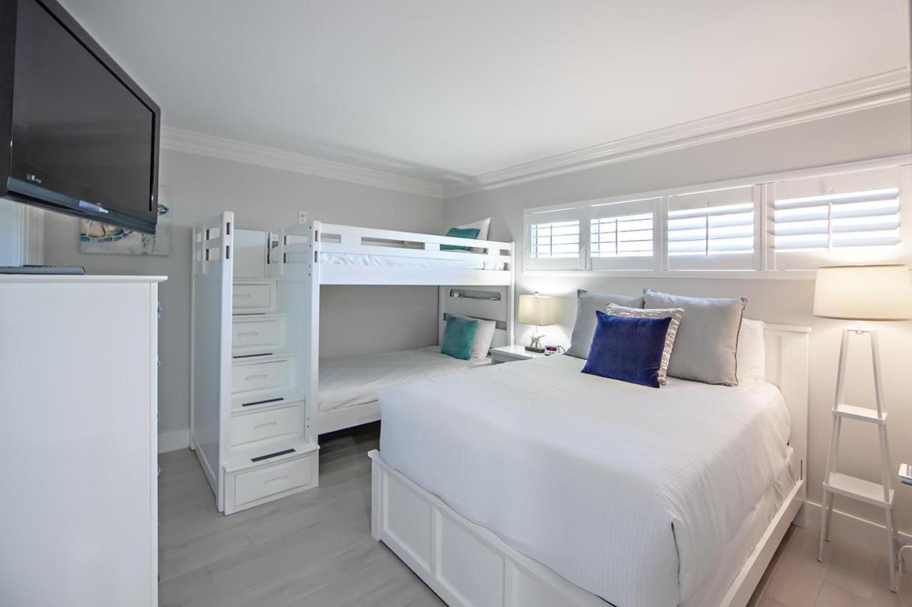Holiday home Surf And Racquet Unit 104 Destin