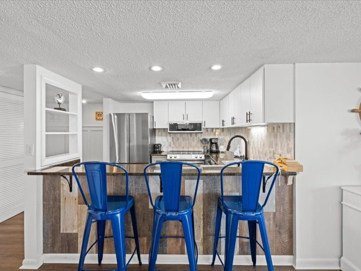 Surf And Racquet Unit 112 * Destin
