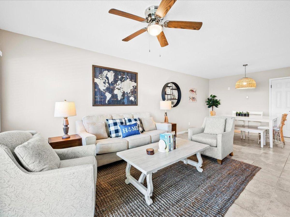 Surf And Racquet Unit 207 Holiday home