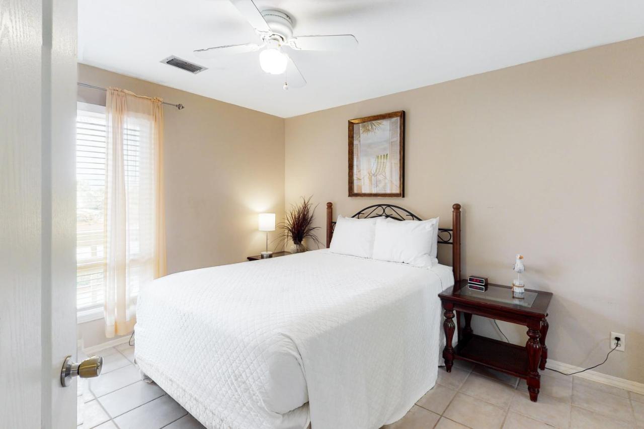 Holiday home Seascape Lakefront 228 *