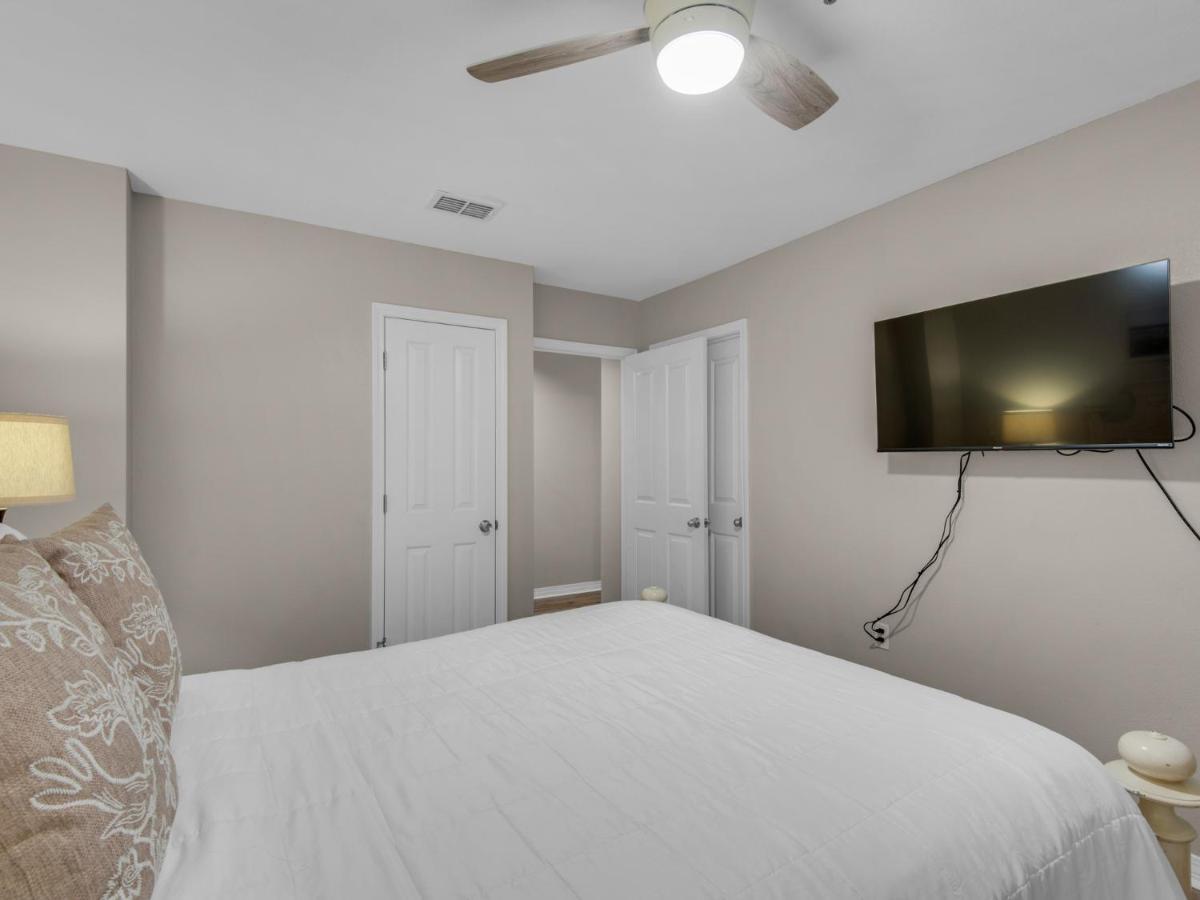 Grand Caribbean East 303 By Newman-dailey * Destin