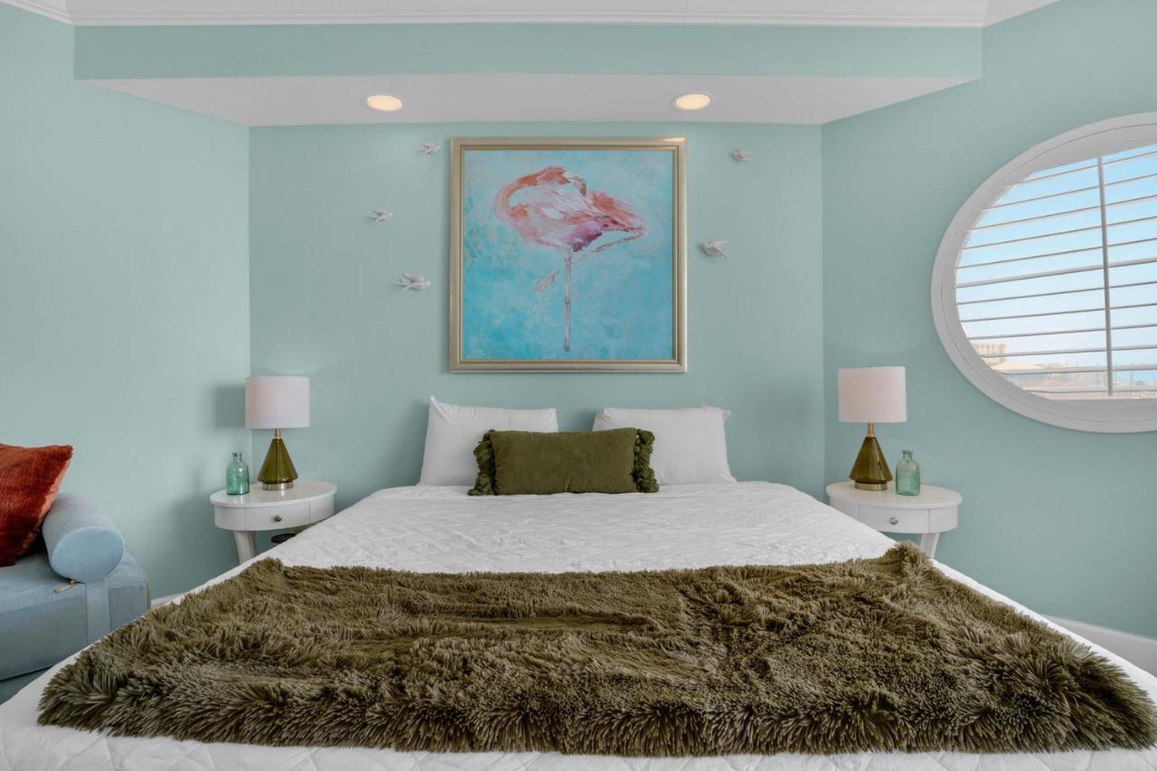 Surfside #403 *