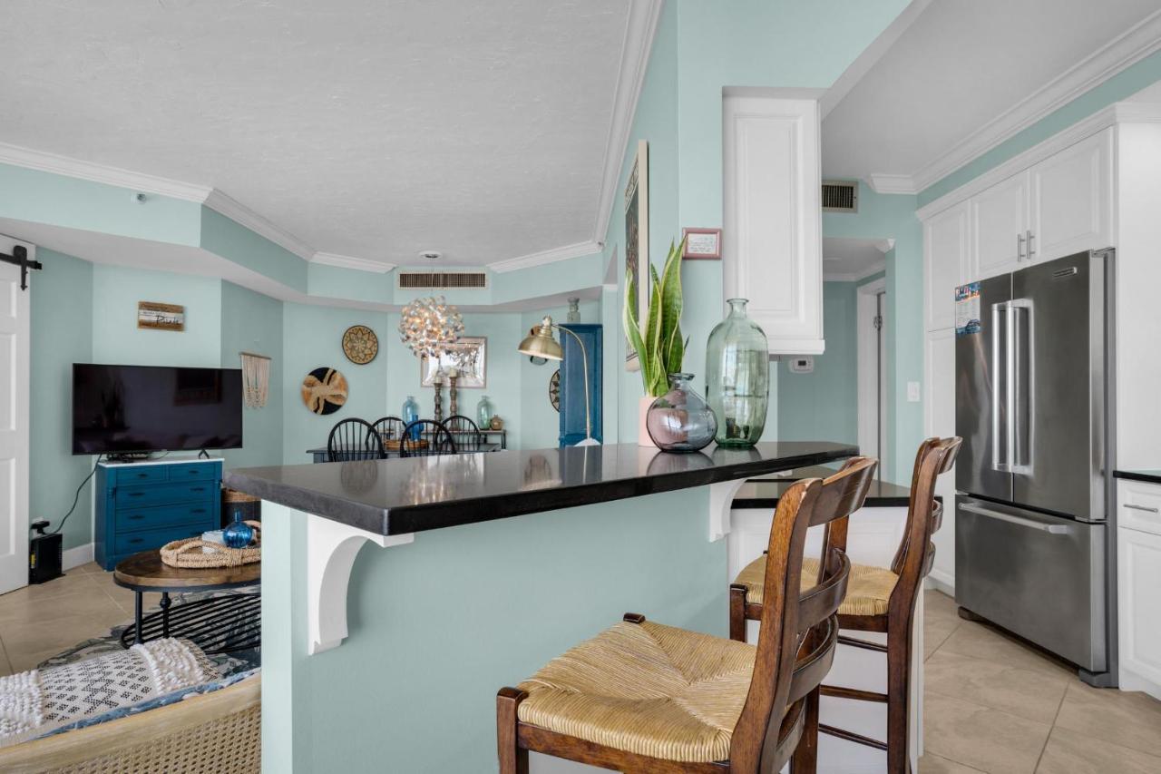 Surfside #403 *