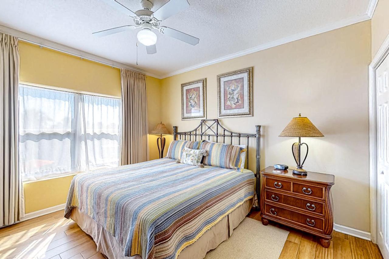 Apartment Emerald Water 207 *