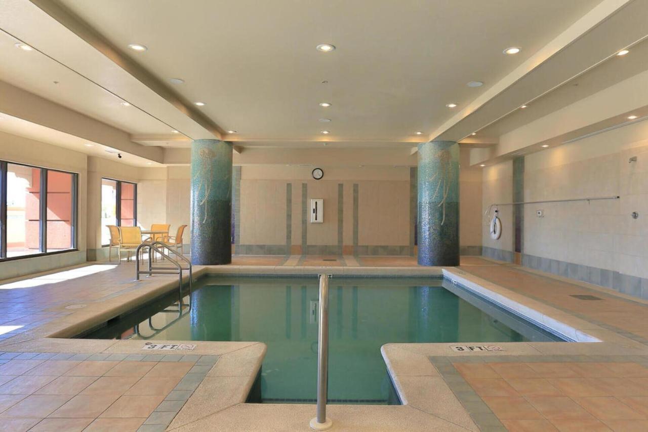 Emerald Grande W1021 Apartment Destin