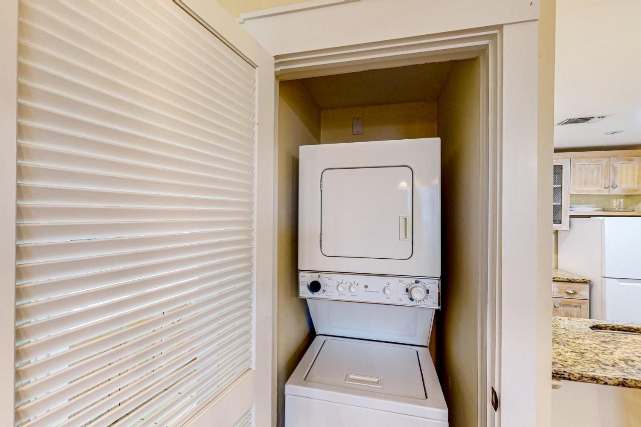 Baytowne Wharf - Pilot House #330 Apartment