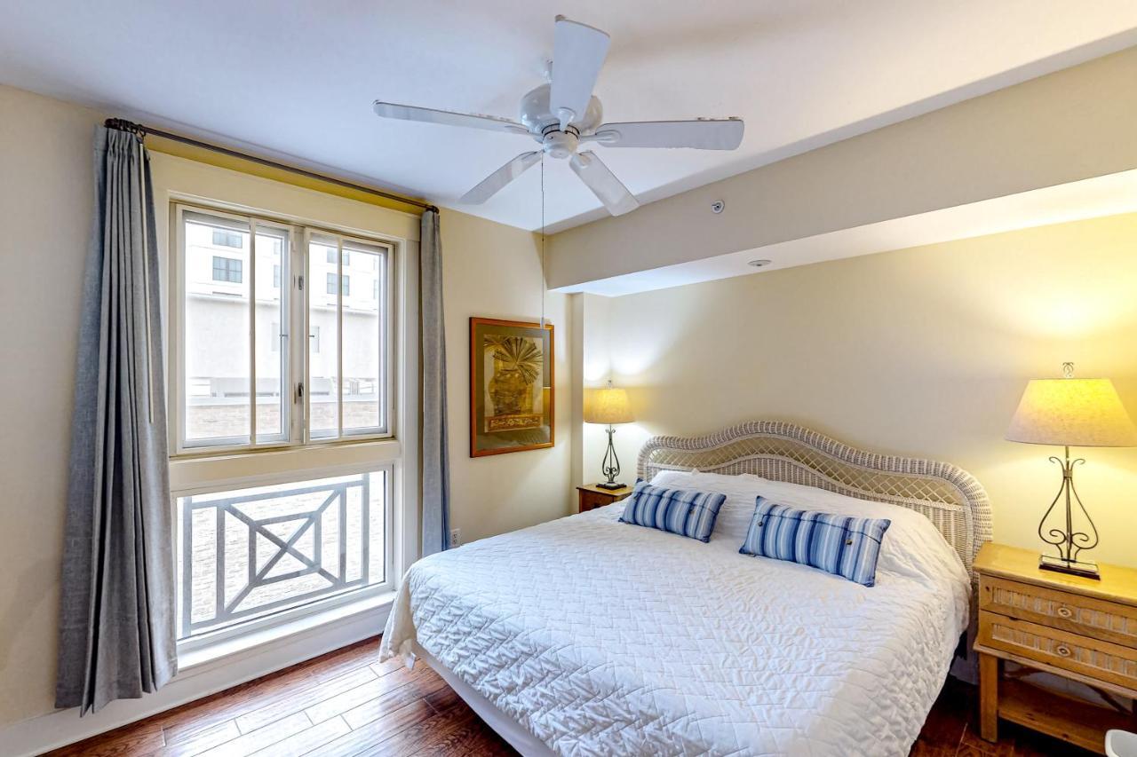 Baytowne Wharf - Pilot House #330 Apartment Destin