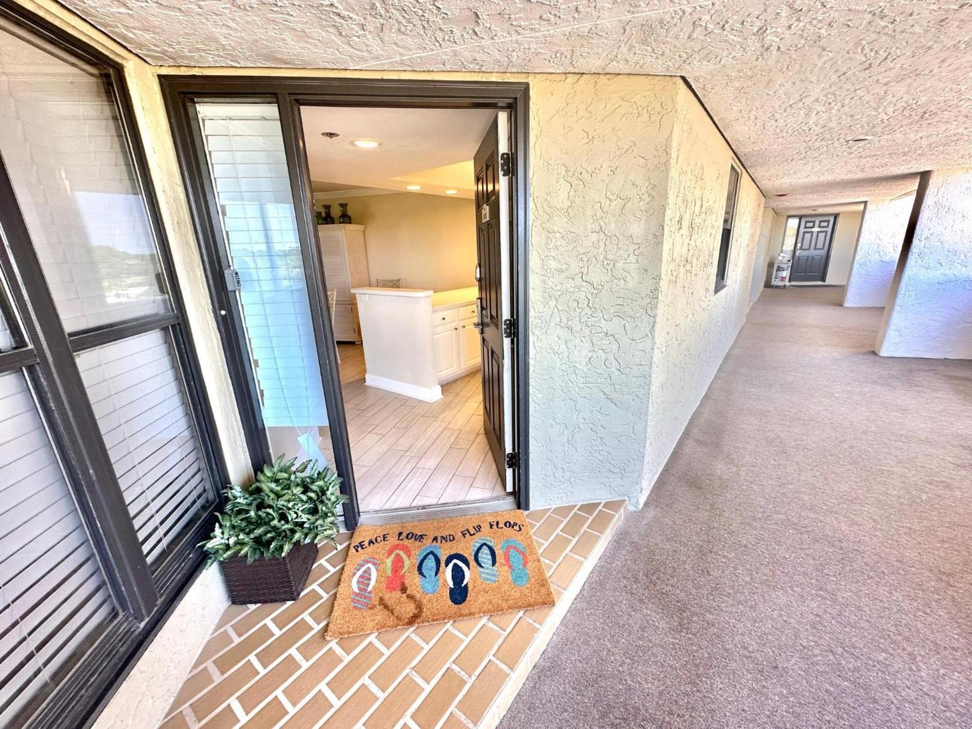 4048 Beachside One Holiday home *