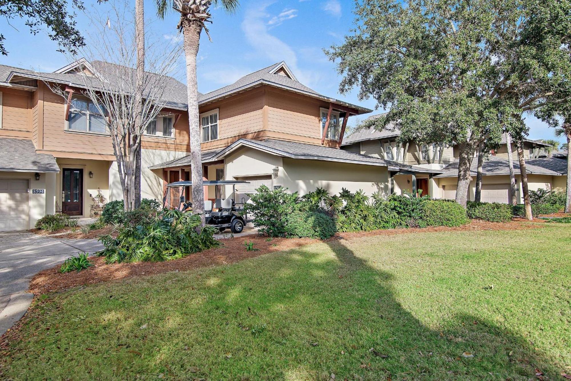 Holiday home Magnolia Bay 8593