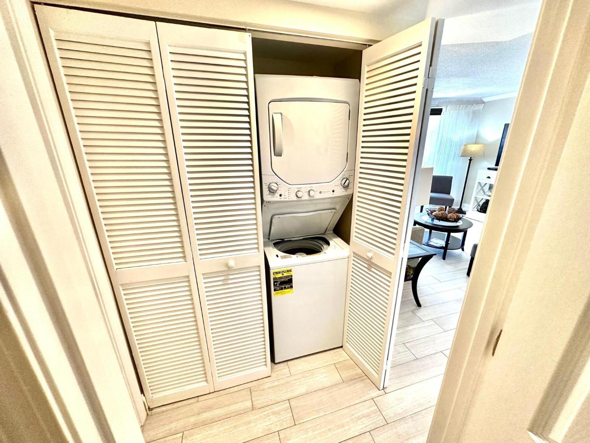 4048 Beachside One *