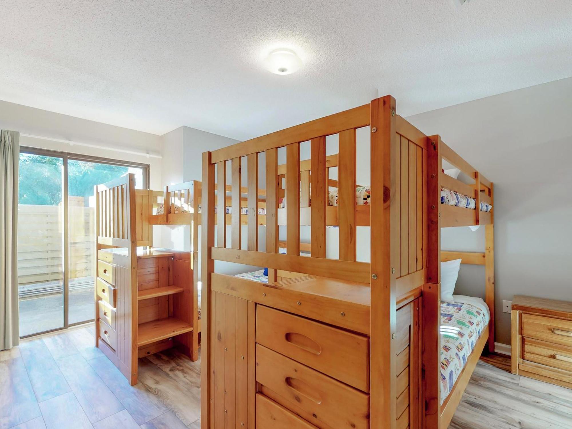 5191 Beachwalk *