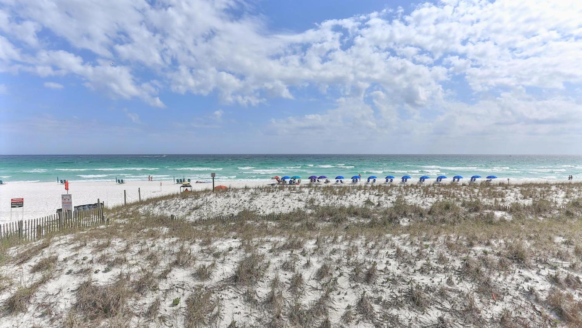 Southbay By The Gulf 132 Is A Completely Renovated 3 Bedroom Front Townhome In Holiday home *