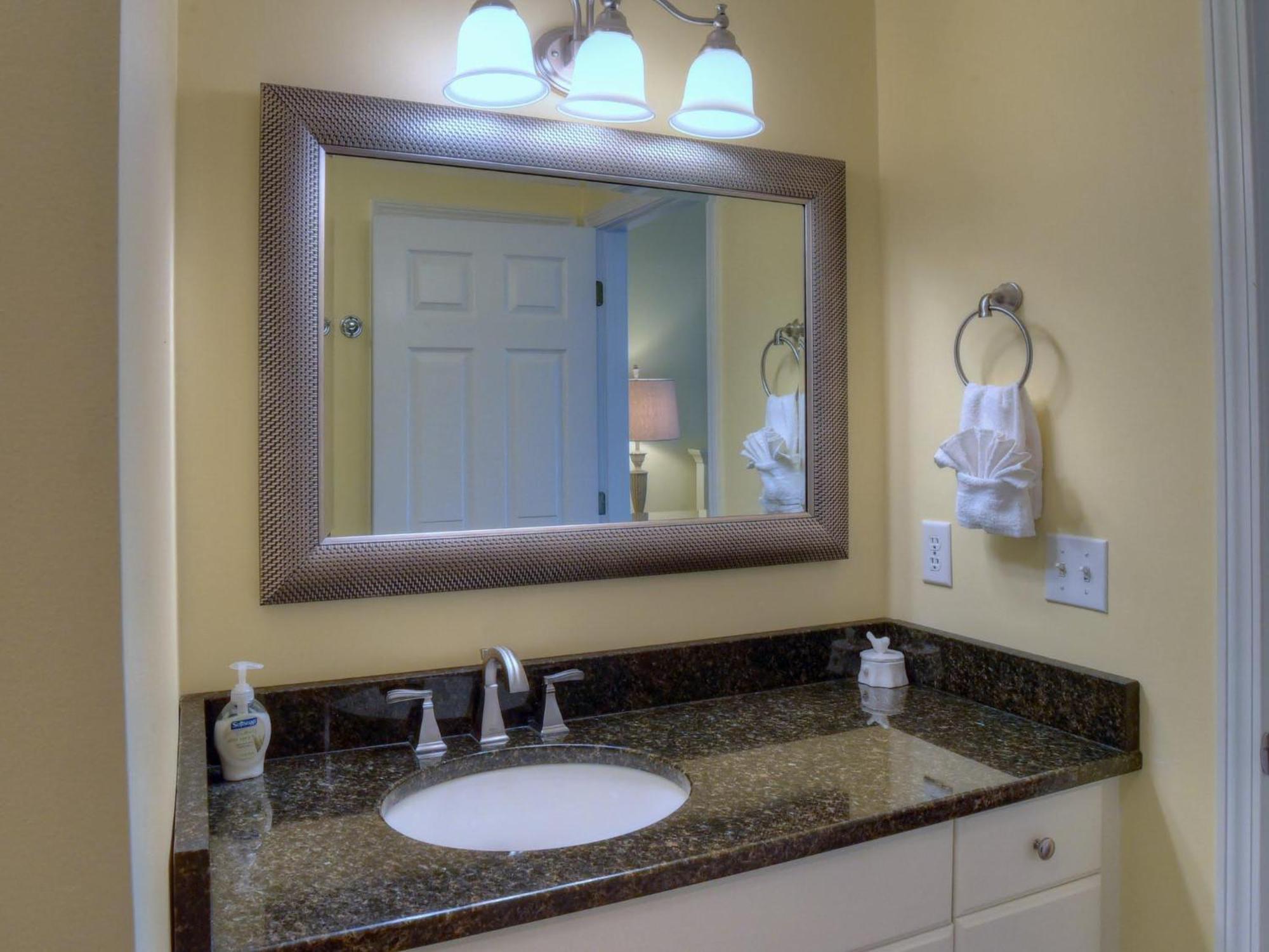 5067 Beachwalk * Destin