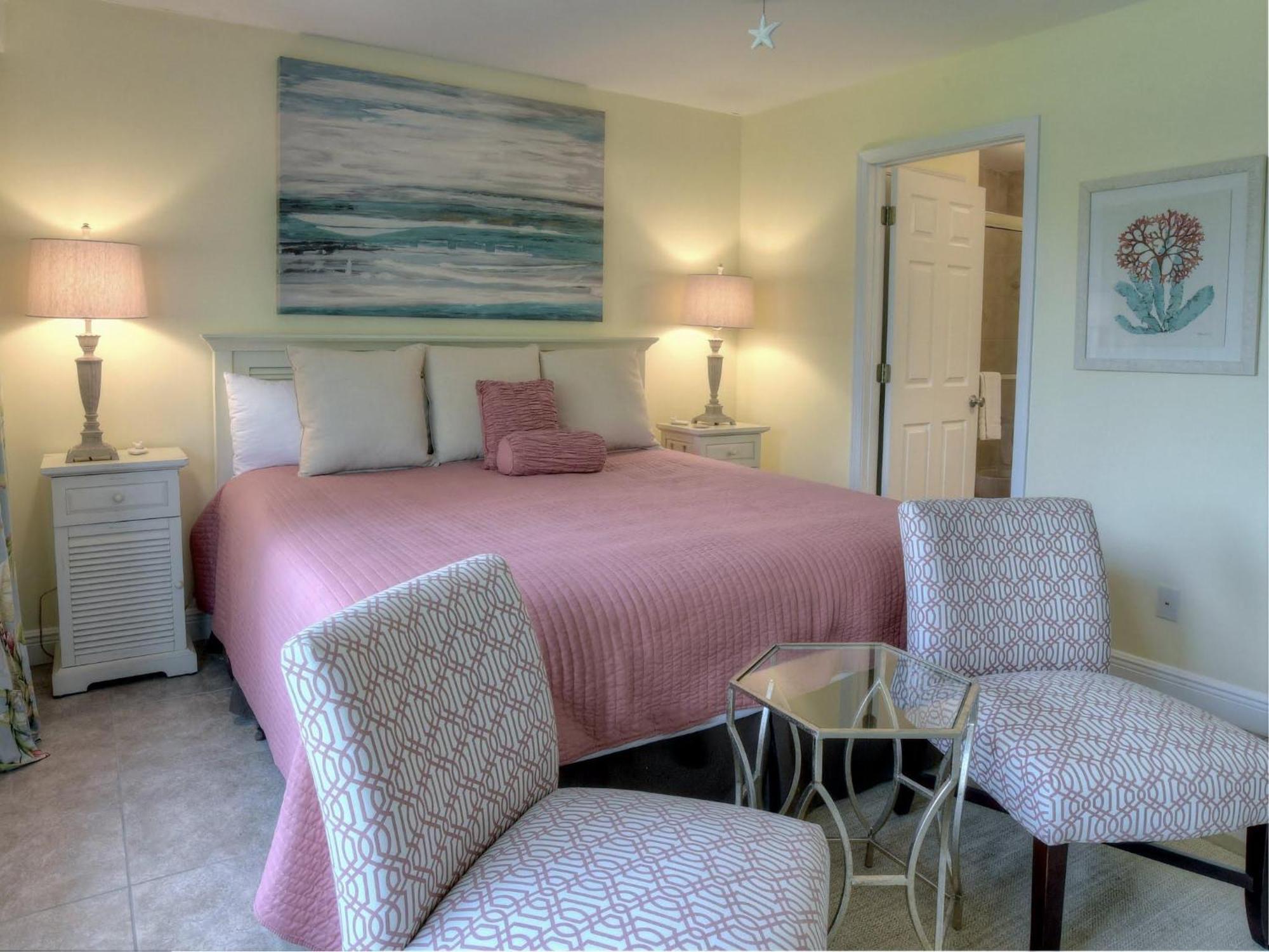 5067 Beachwalk