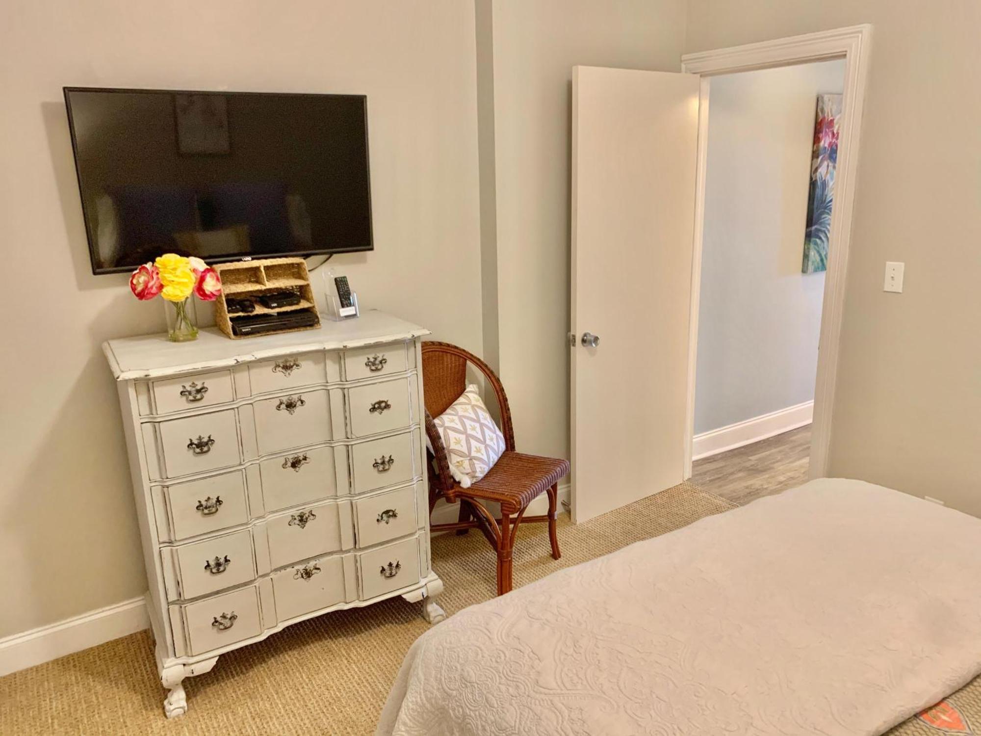 905 Tops'l Manor Destin