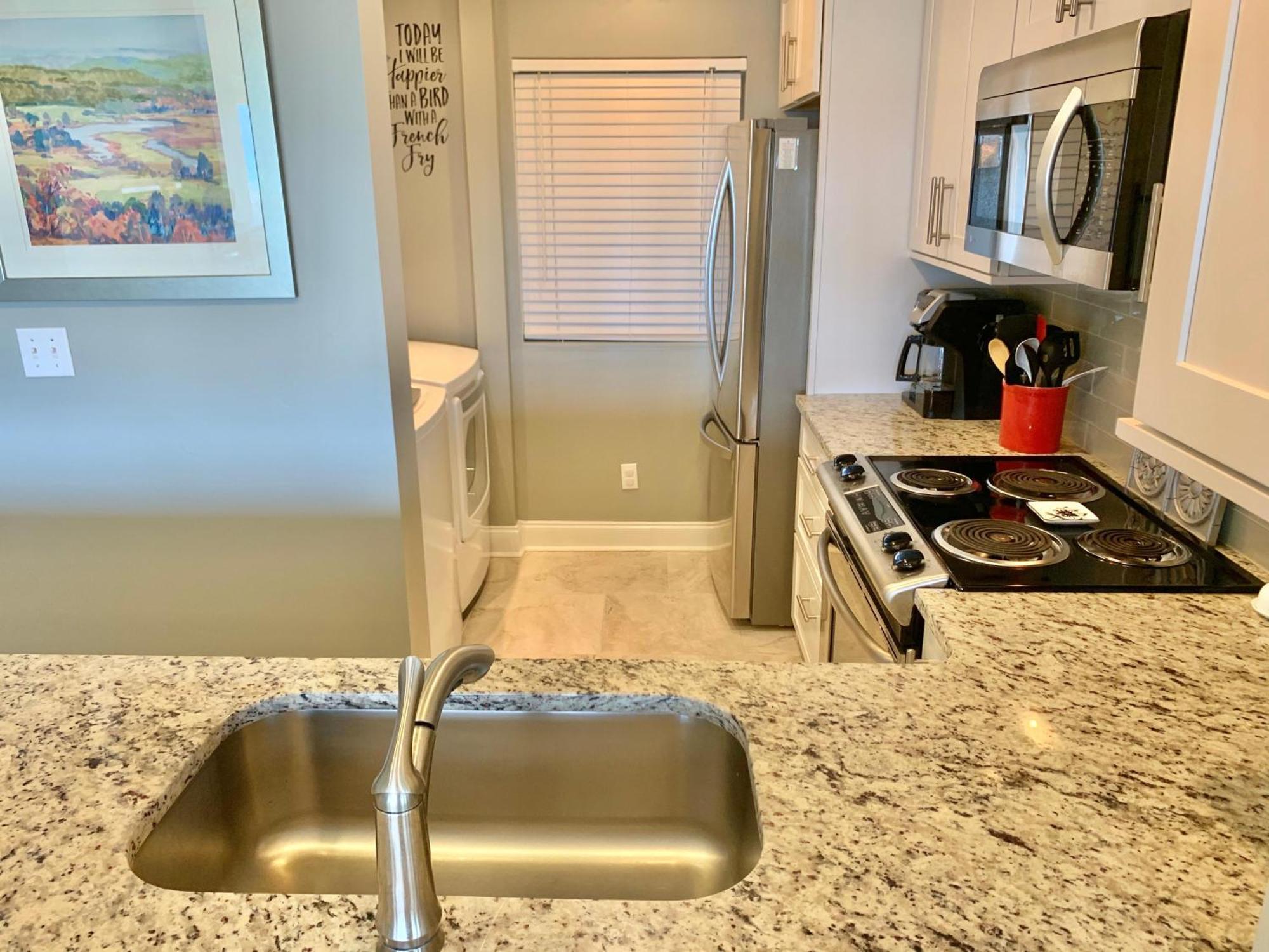 905 Tops'l Manor * Destin