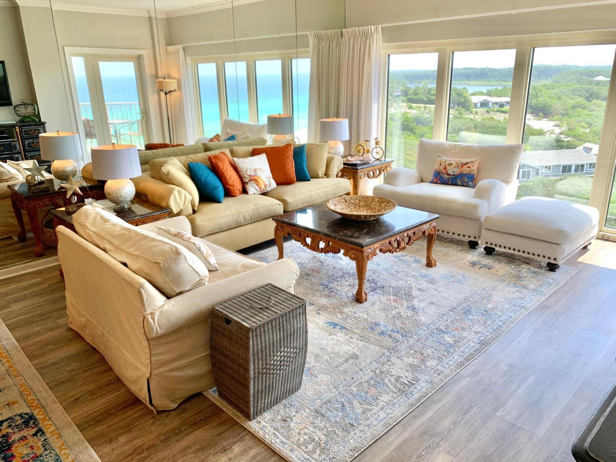 905 Tops'l Manor * Destin