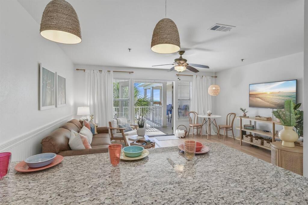 Grand Caribbean 310 Destin-y's Child Apartment Destin