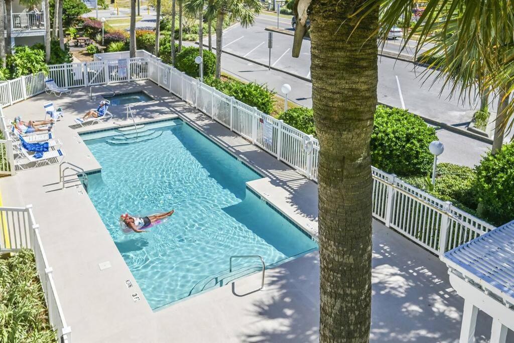 Grand Caribbean 310 Destin-y's Child Apartment *