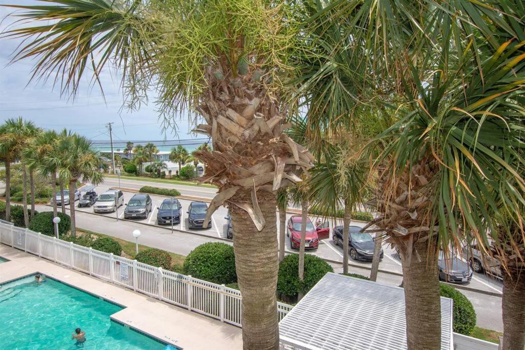 Grand Caribbean 310 Destin-y's Child Apartment Destin