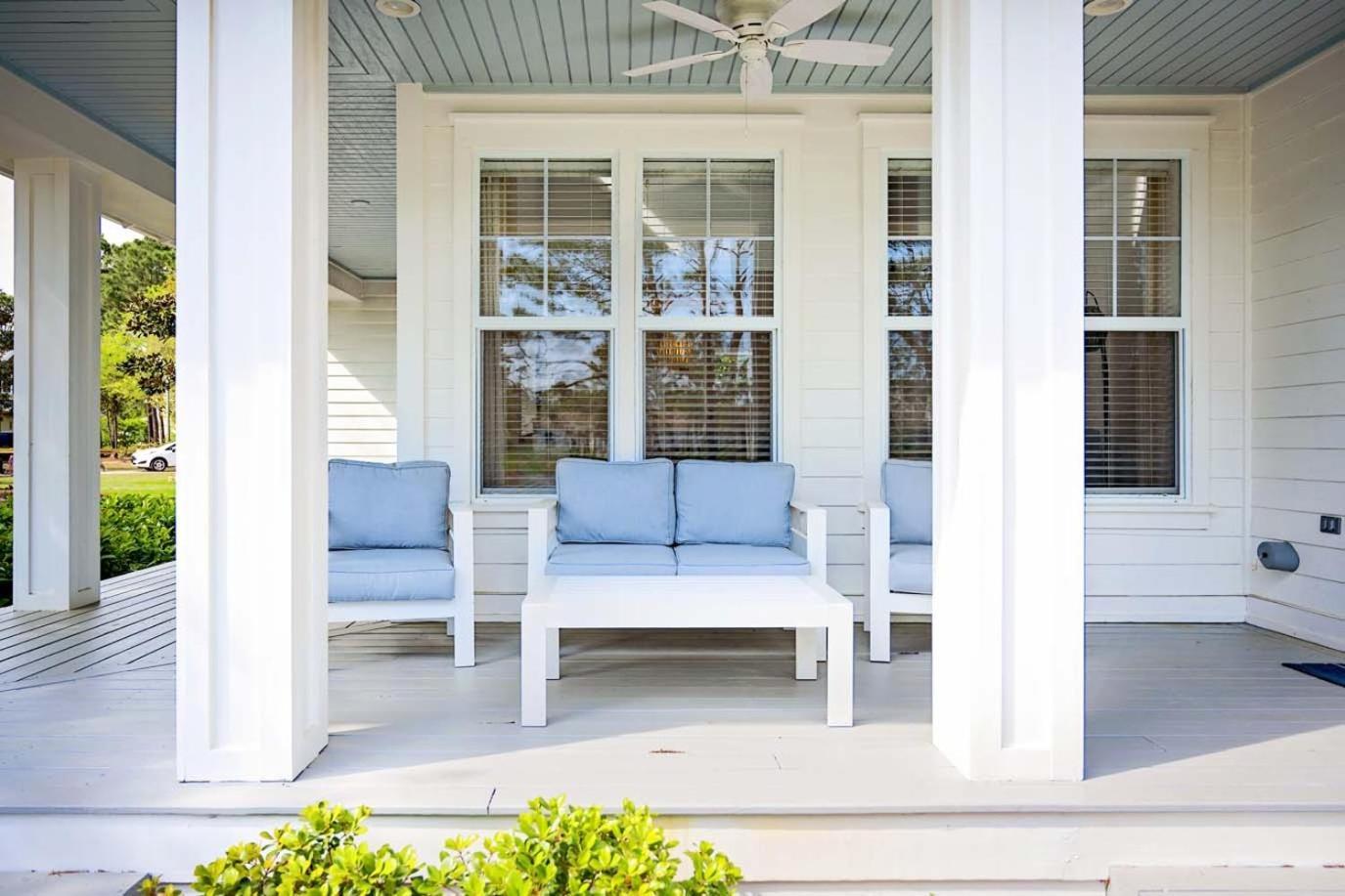 1309 Laurel Grove