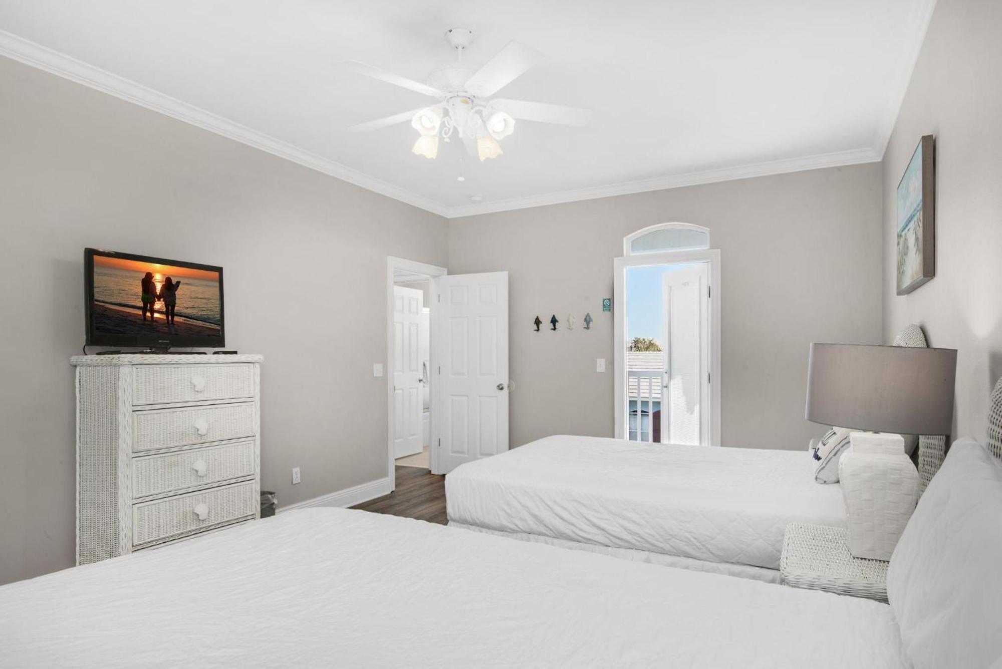 Miramar Magic * Destin